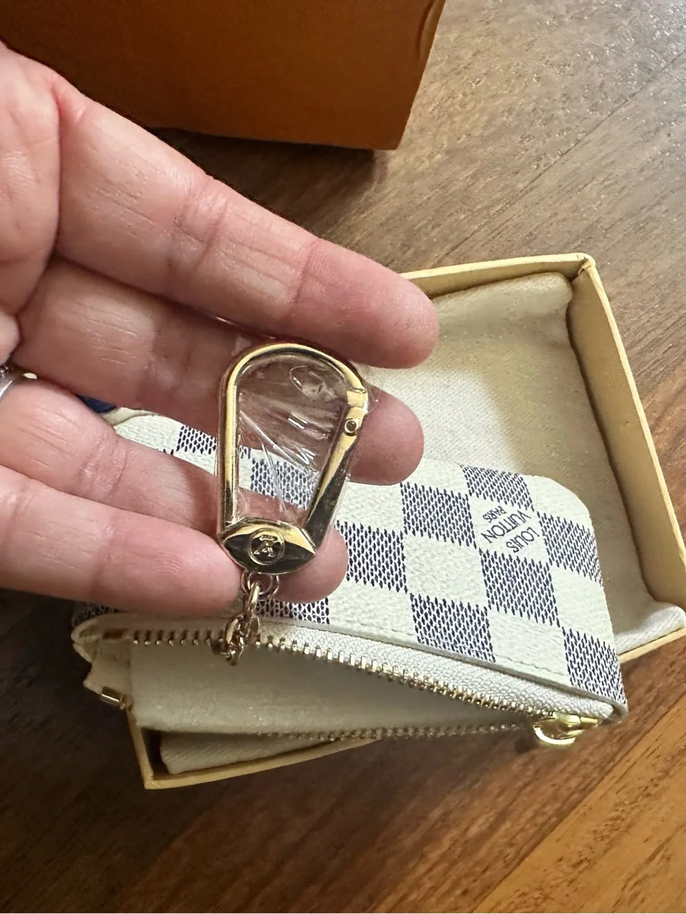 Louis Vuitton compact louis